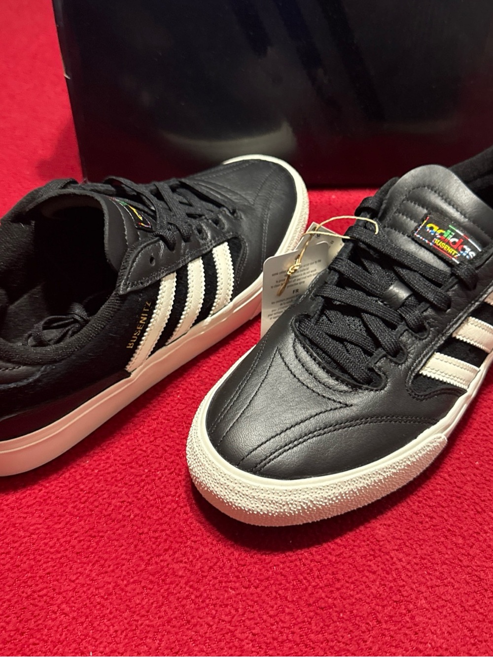 Adidas Busenitz Vulc II Core Black Gold Skate Shoes Men 8 / Women 9